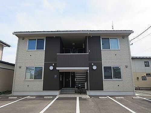 秋田県秋田市土崎港東２丁目 賃貸アパート