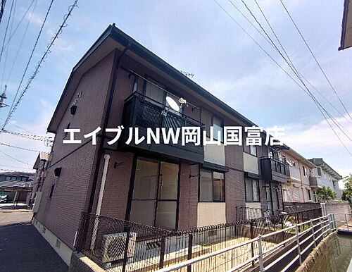 岡山県岡山市中区兼基 築27年10ヶ月 2階建