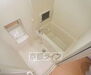 ロフティ西ノ京ＩＩ ゆったりセパレートの浴室、浴室乾燥機付です。