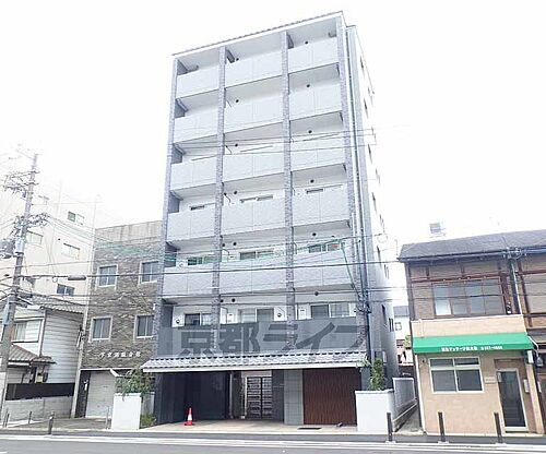 京都府京都市南区西九条藤ノ木町 7階建