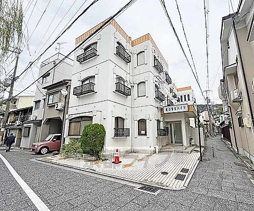 京都府京都市東山区梅宮町 築38年11ヶ月 3階建