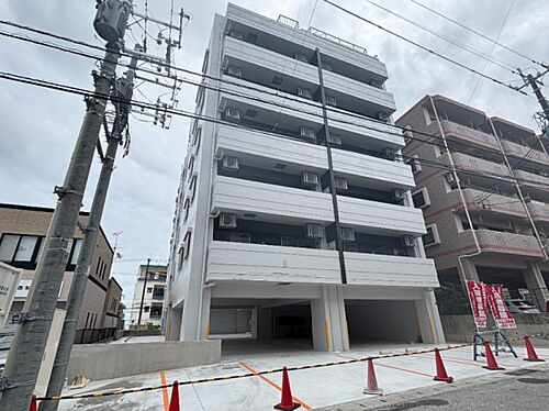 沖縄県那覇市天久２丁目 賃貸マンション