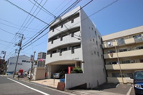 広島県広島市西区中広町２丁目 4階建