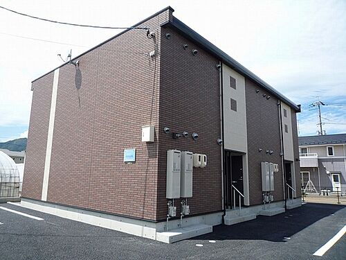広島県広島市安佐南区川内５丁目 2階建 築13年10ヶ月