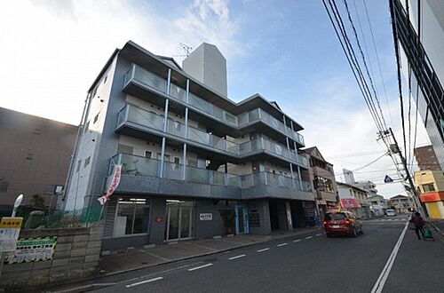 コートドール３ 4階建