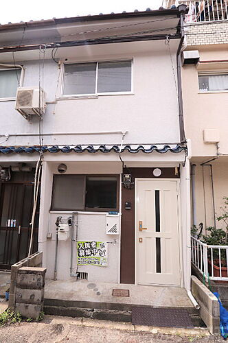 大阪府寝屋川市長栄寺町 テラスハウス