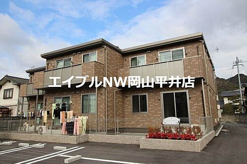 岡山県和気郡和気町尺所 2階建 築9年5ヶ月