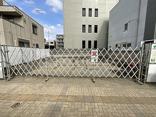 千葉県市川市南八幡４丁目 6階建 