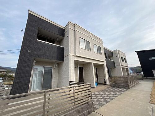 岡山県浅口市金光町占見新田 2階建 築8年4ヶ月