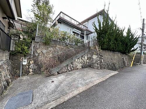 兵庫県西宮市生瀬高台 2階建 築53年10ヶ月