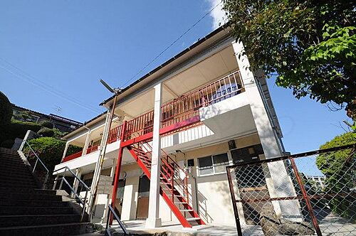 兵庫県宝塚市山本台１丁目 賃貸アパート