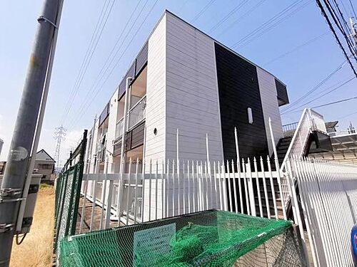 兵庫県伊丹市荒牧南３丁目 賃貸アパート