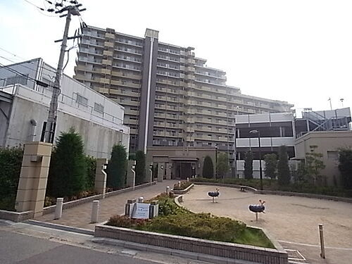 兵庫県神戸市兵庫区今出在家町２丁目 15階建 築14年9ヶ月