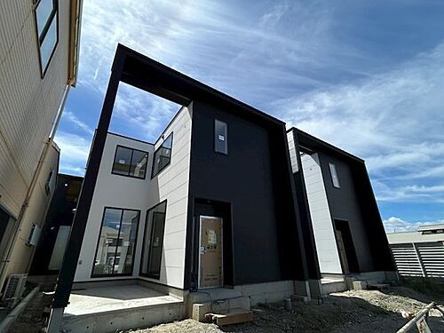 静岡県浜松市中央区頭陀寺町 テラスハウス