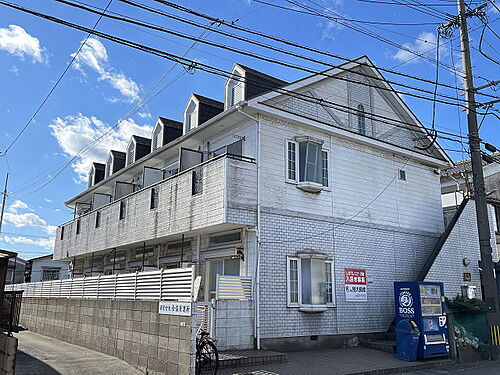 レオパレス２１日岡