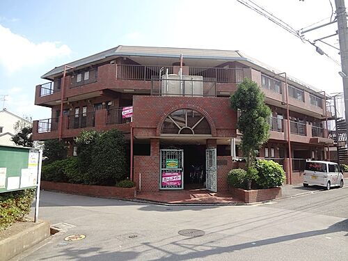 大阪府守口市大日町４丁目 築40年10ヶ月 3階建