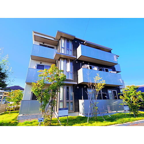 カーサ　プランドールＩＩＩ 3階建