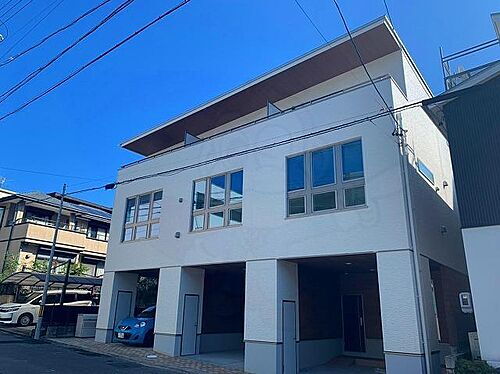 愛知県名古屋市千種区西山元町２丁目 テラスハウス