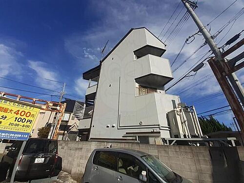 兵庫県尼崎市西難波町１丁目 築49年1ヶ月 3階建