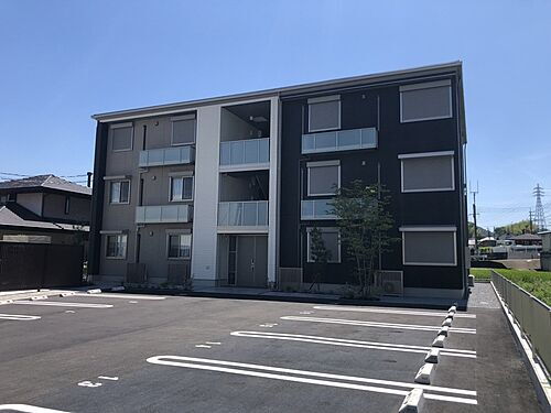 兵庫県西脇市和田町 3階建 築3年11ヶ月