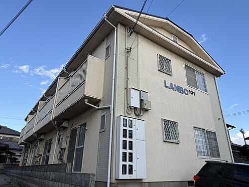 兵庫県加古川市尾上町養田 築32年8ヶ月 2階建