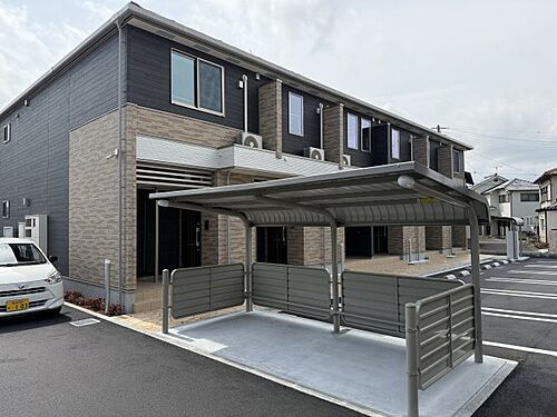 兵庫県小野市王子町 築1年未満 2階建