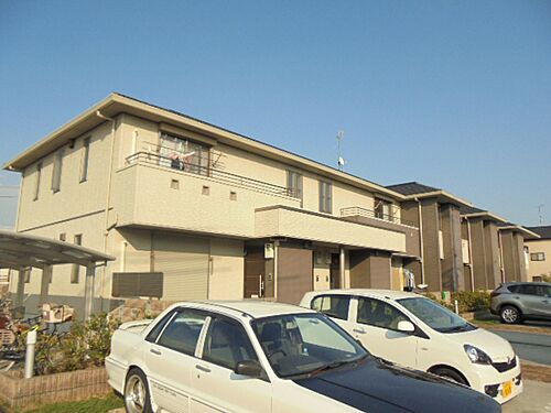 兵庫県加古川市別府町新野辺北町５丁目 築16年7ヶ月 2階建