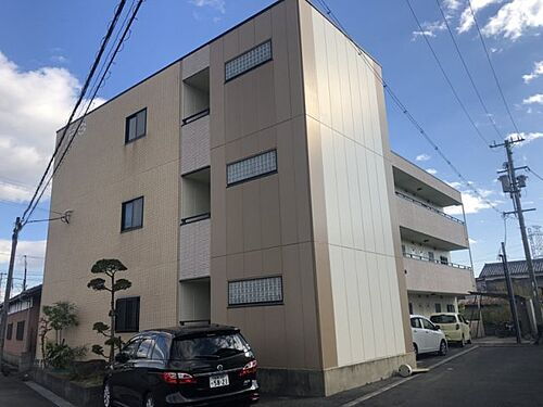 兵庫県加古川市西神吉町鼎 築24年2ヶ月 3階建