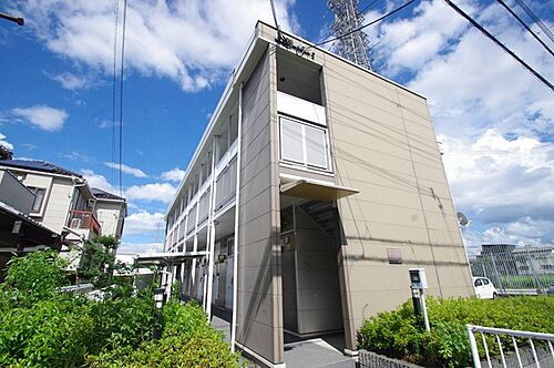 レオパレスマザーグース 2階建