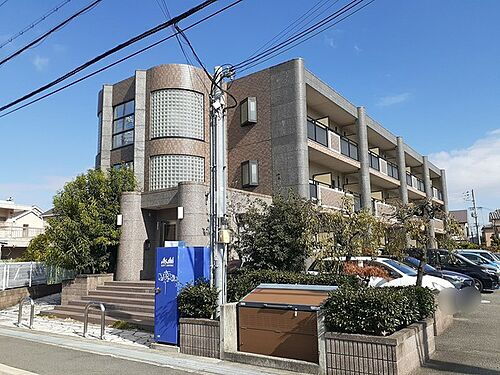 大阪府岸和田市加守町４丁目 賃貸マンション