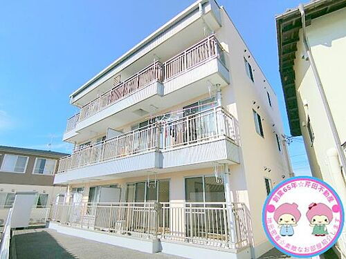 長野県長野市大字鶴賀七瀬南部 3階建 築22年9ヶ月