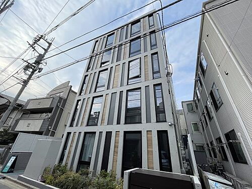 東京都豊島区池袋本町３丁目 5階建 