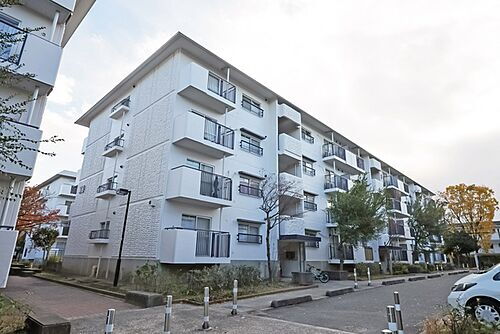 大阪府富田林市藤沢台１丁目 賃貸マンション