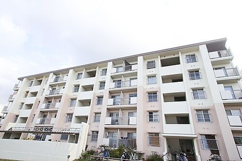 大阪府泉南市信達大苗代 賃貸マンション