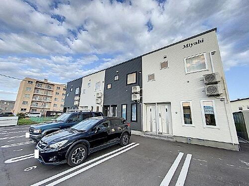 北海道深川市三条 賃貸アパート