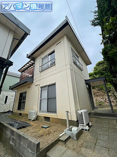 坂井貸家