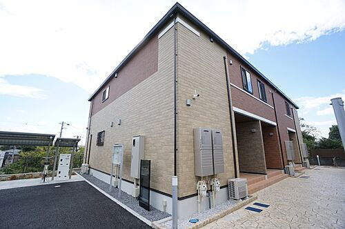千葉県千葉市中央区生実町 2階建 築1年11ヶ月