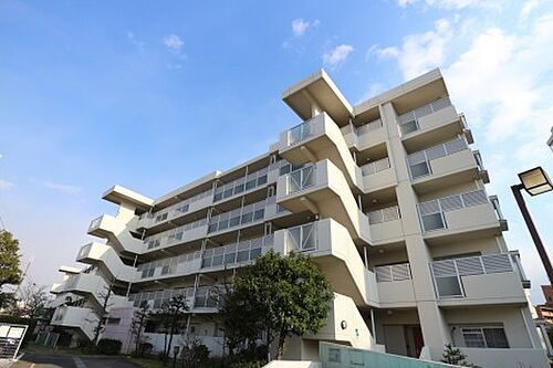 兵庫県西宮市小松南町３丁目 賃貸マンション