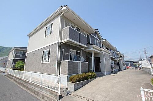 広島県福山市山手町６丁目 2階建