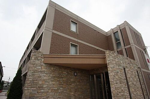 広島県福山市新涯町３丁目 3階建 築15年5ヶ月