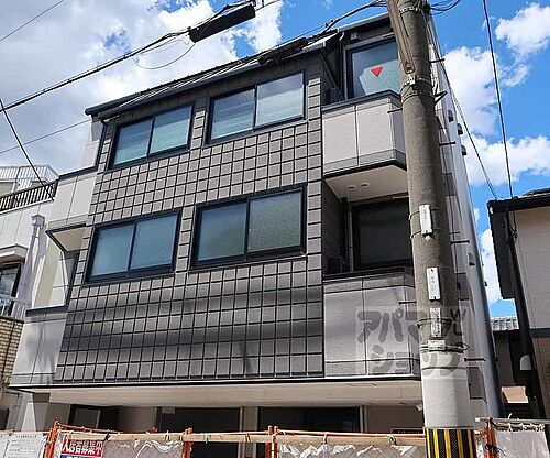 京都府京都市南区東九条中御霊町 賃貸マンション