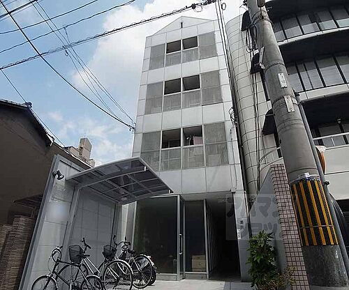 京都府京都市上京区一条通千本東入伊勢殿構町 築38年8ヶ月 4階建