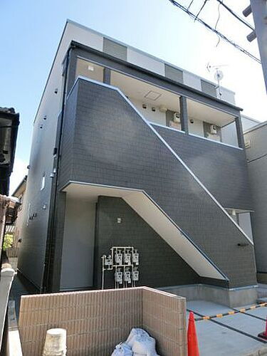 千葉県千葉市中央区末広１丁目 2階建 築5年10ヶ月