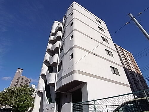 兵庫県明石市中崎２丁目 6階建