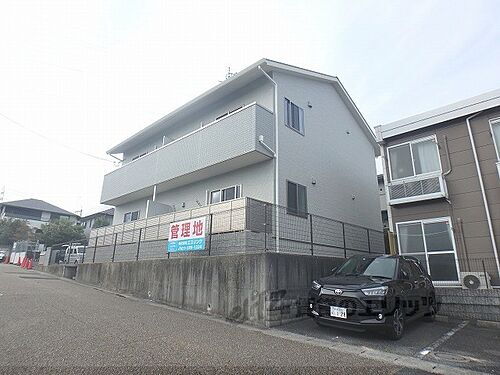 滋賀県大津市雄琴北２丁目 2階建 築3年11ヶ月