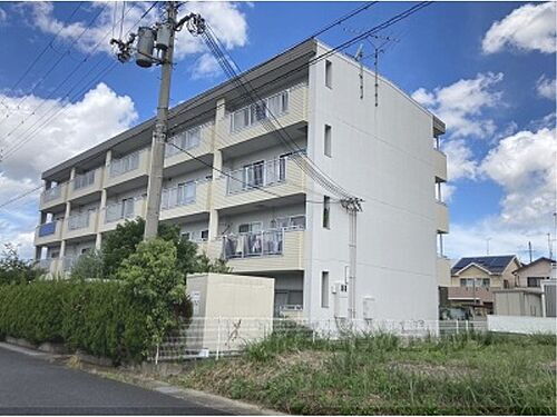 滋賀県栗東市手原５丁目 築31年9ヶ月 4階建