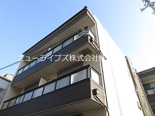 大阪府門真市末広町 3階建 築8年3ヶ月