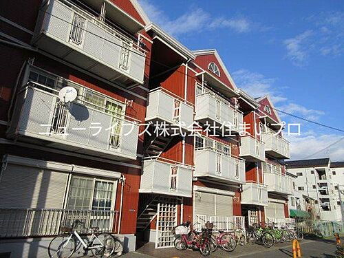 大阪府寝屋川市中木田町 築33年6ヶ月 3階建