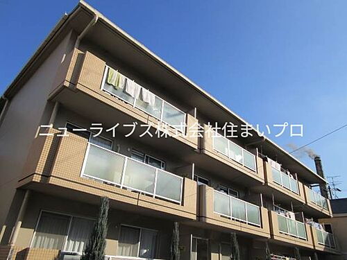 大阪府寝屋川市池田旭町 築37年5ヶ月 3階建