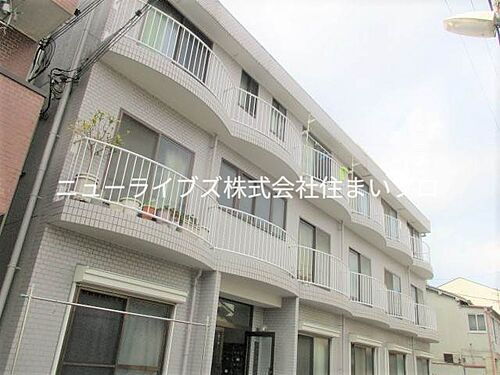 大阪府寝屋川市御幸東町 築35年7ヶ月 3階建